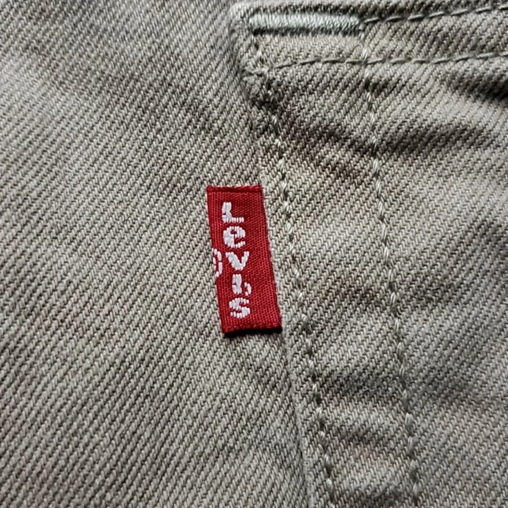 Levis 517 Jeans Mens 35x30 Beige Slim Fit Bootcut Stretch Denim Zip Fly Pants